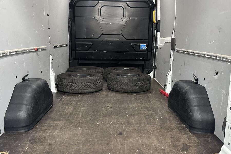 Ford Transit vaihtoauto