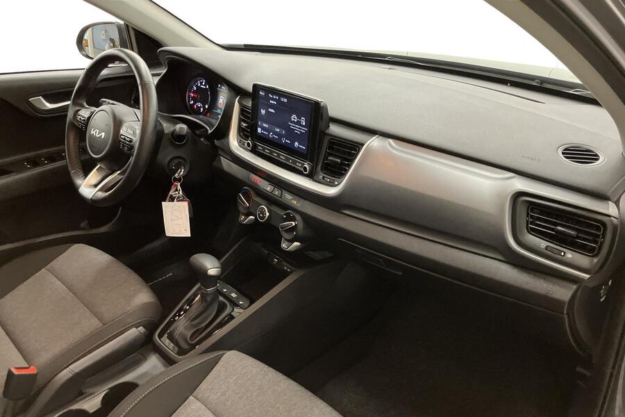 Kia Stonic vaihtoauto