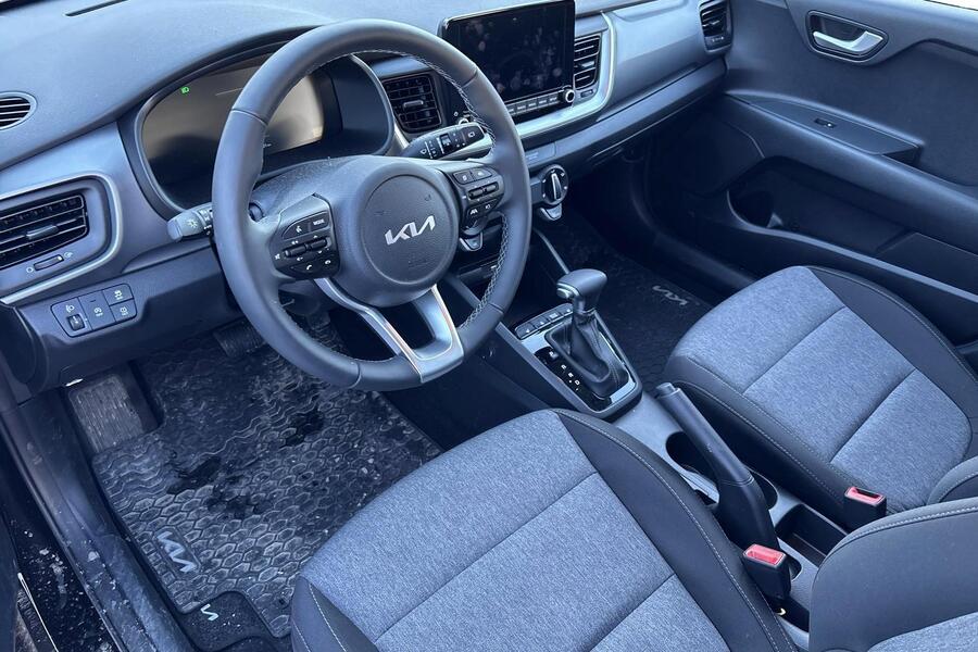 Kia Stonic vaihtoauto