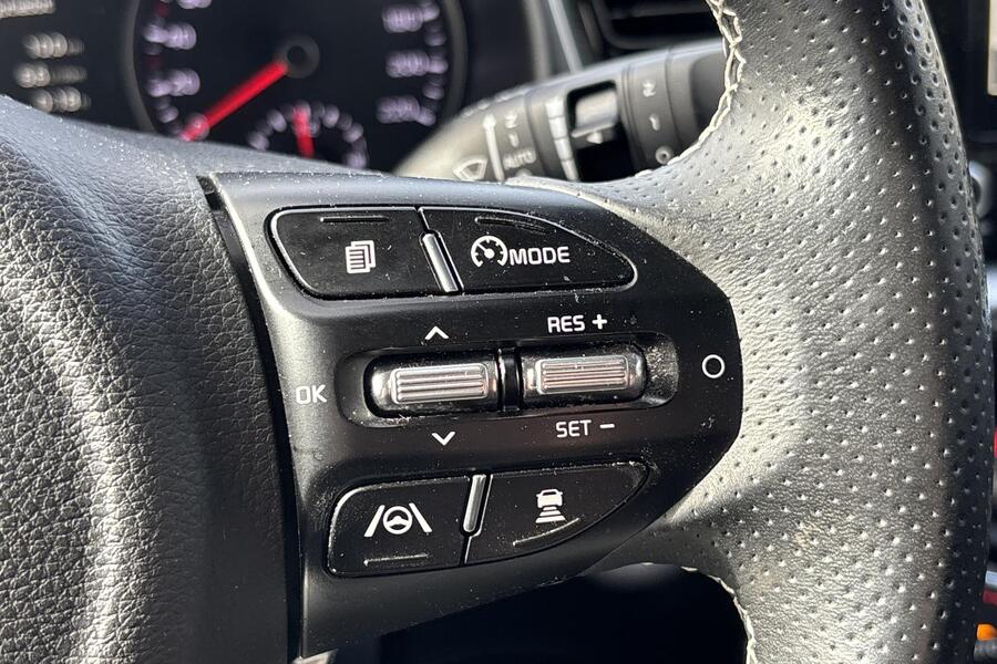 Kia Stonic vaihtoauto