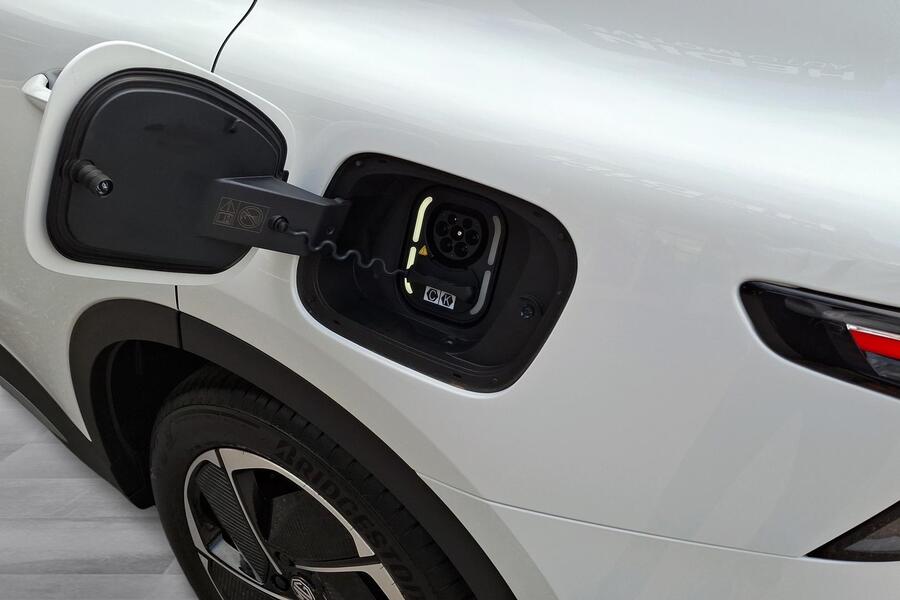 MG MGS5 EV vaihtoauto