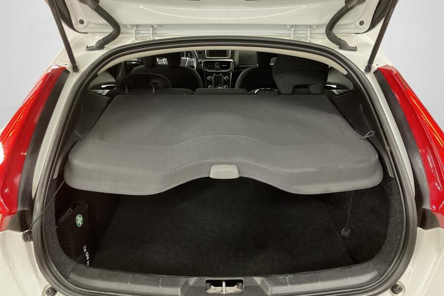 Volvo V40 Cross Country vaihtoauto