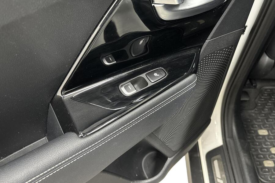 Kia Niro vaihtoauto