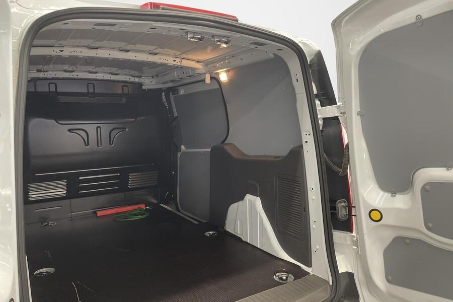 Ford Transit Connect vaihtoauto