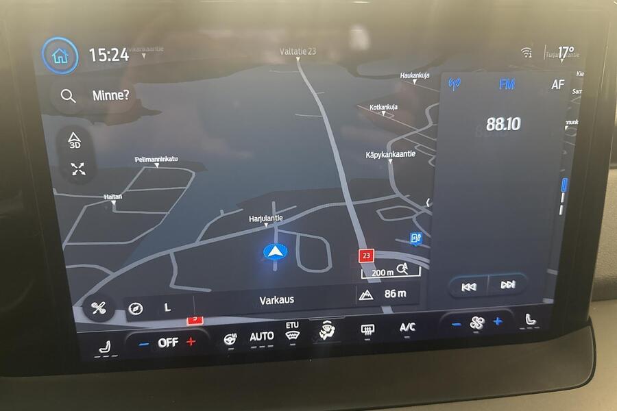 Ford Tourneo Courier vaihtoauto