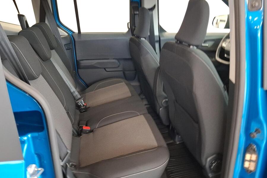 Ford Tourneo Courier vaihtoauto