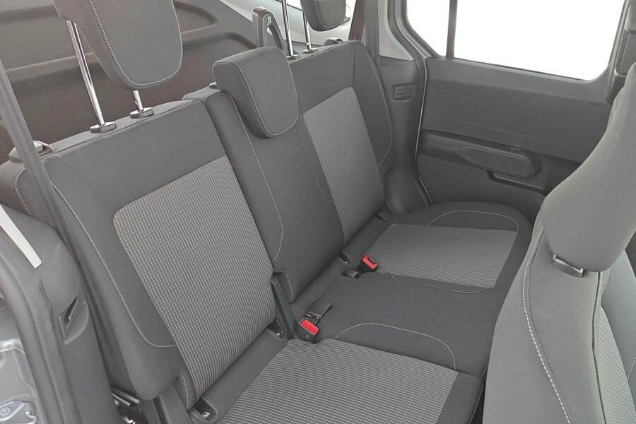 Ford Tourneo Courier vaihtoauto