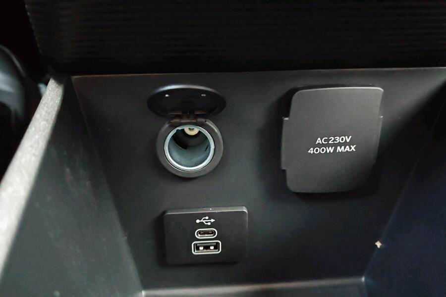 Ford Tourneo Courier vaihtoauto