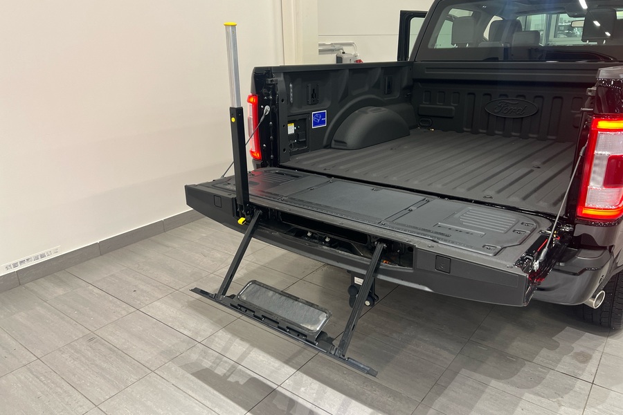 Ford F150 vaihtoauto