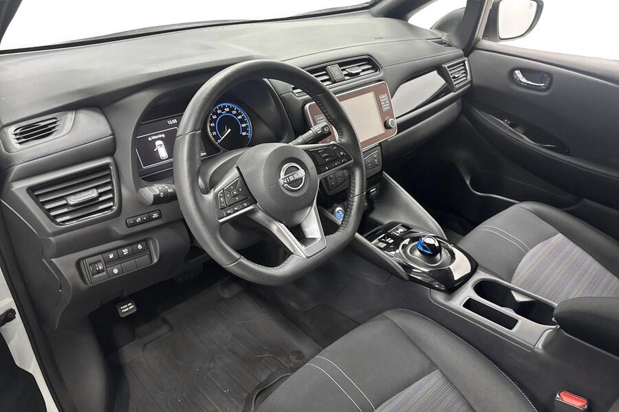 Nissan Leaf vaihtoauto