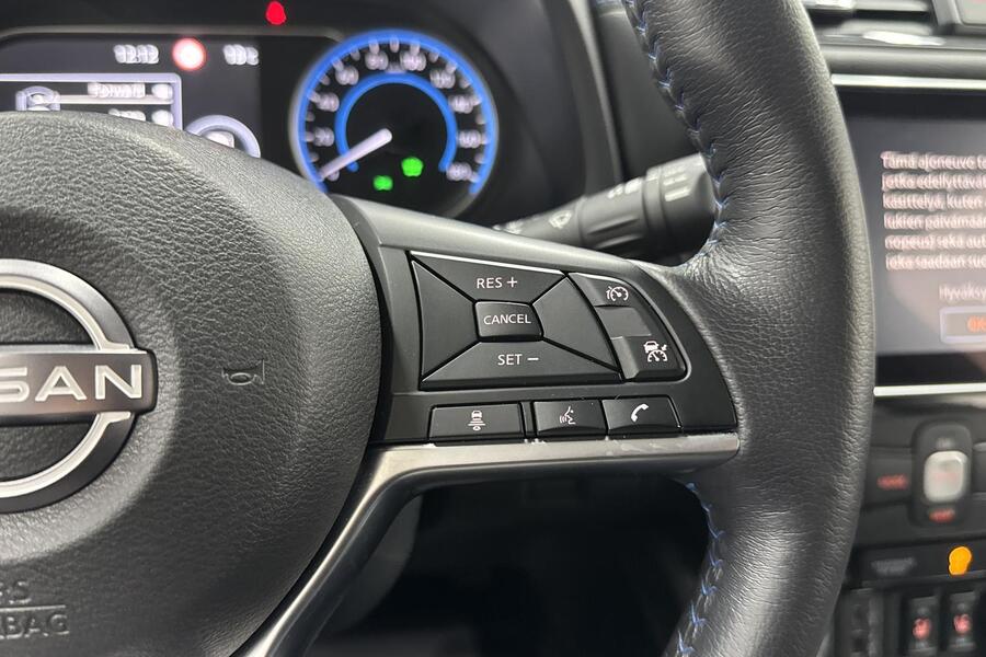 Nissan Leaf vaihtoauto