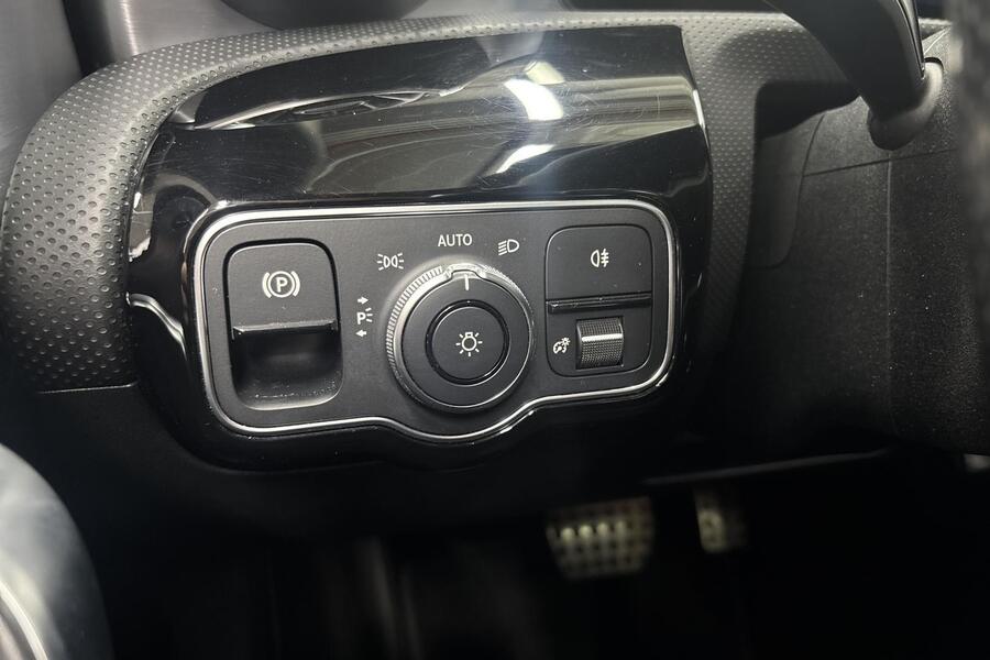 Mercedes-Benz CLA-sarja vaihtoauto