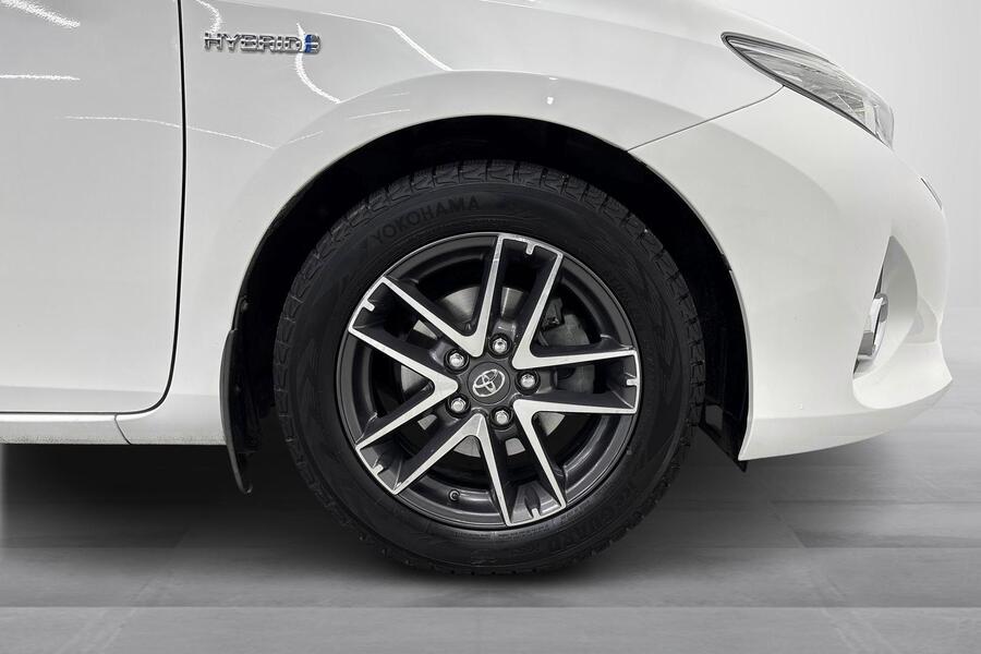 Toyota Auris vaihtoauto