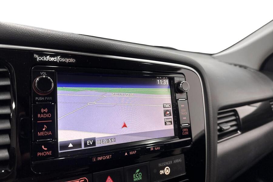 Mitsubishi Outlander PHEV vaihtoauto