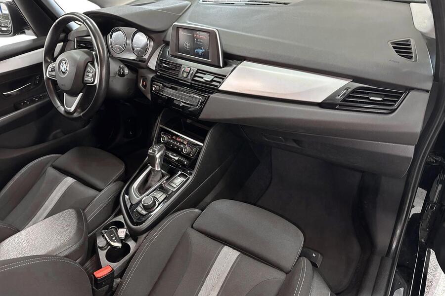 BMW 225 vaihtoauto