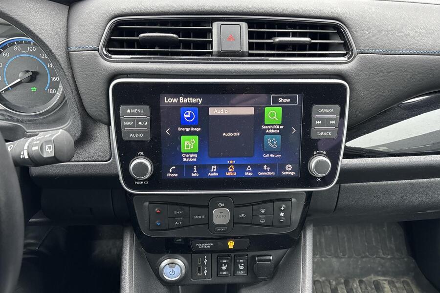 Nissan Leaf vaihtoauto