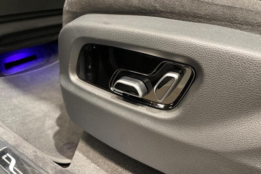 Hongqi E-HS9 vaihtoauto