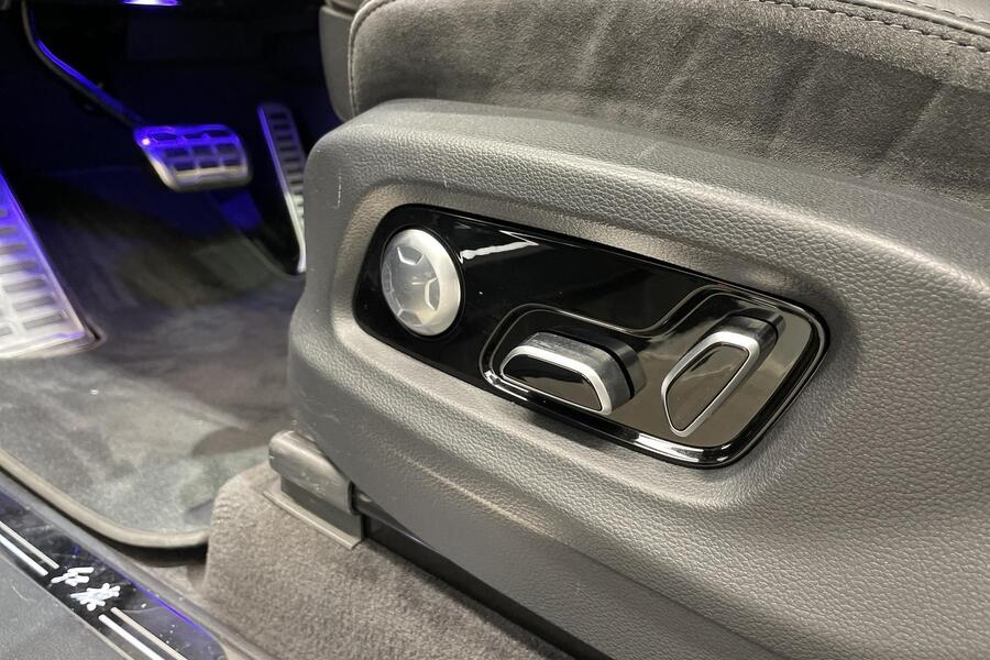 Hongqi E-HS9 vaihtoauto