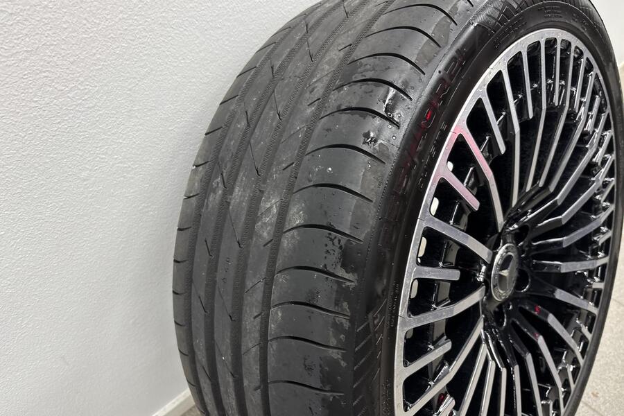 Mercedes-Benz EQC vaihtoauto