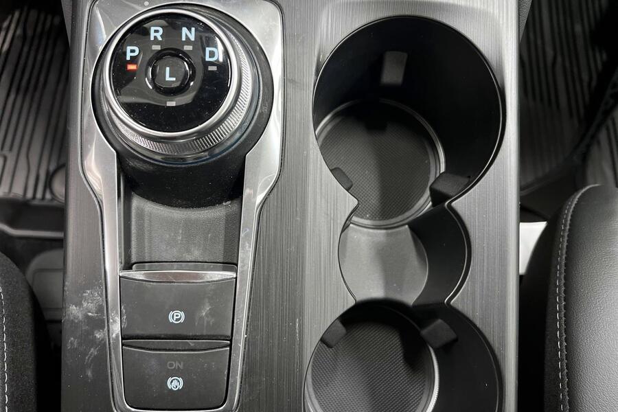 Ford Kuga vaihtoauto