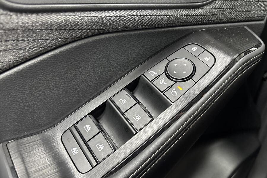 Nissan X-Trail vaihtoauto