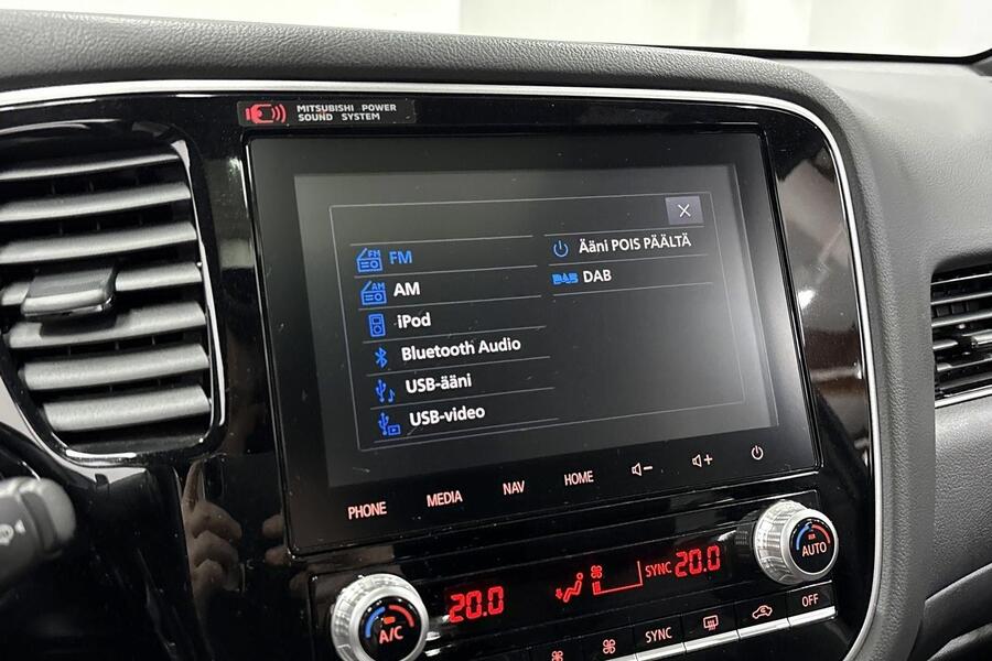 Mitsubishi Outlander PHEV vaihtoauto