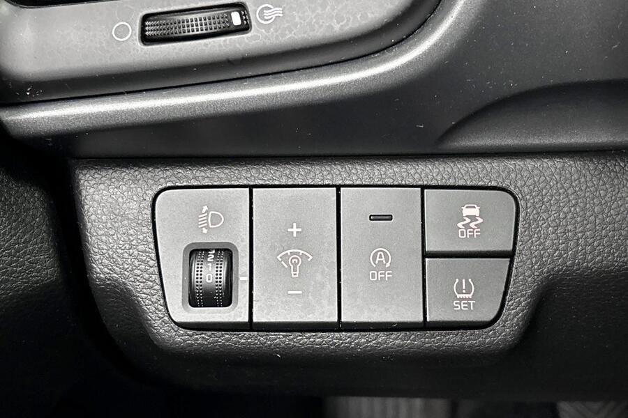 Kia Stonic vaihtoauto