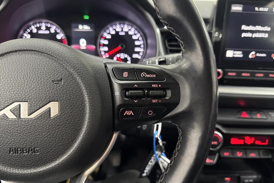 Kia Stonic vaihtoauto