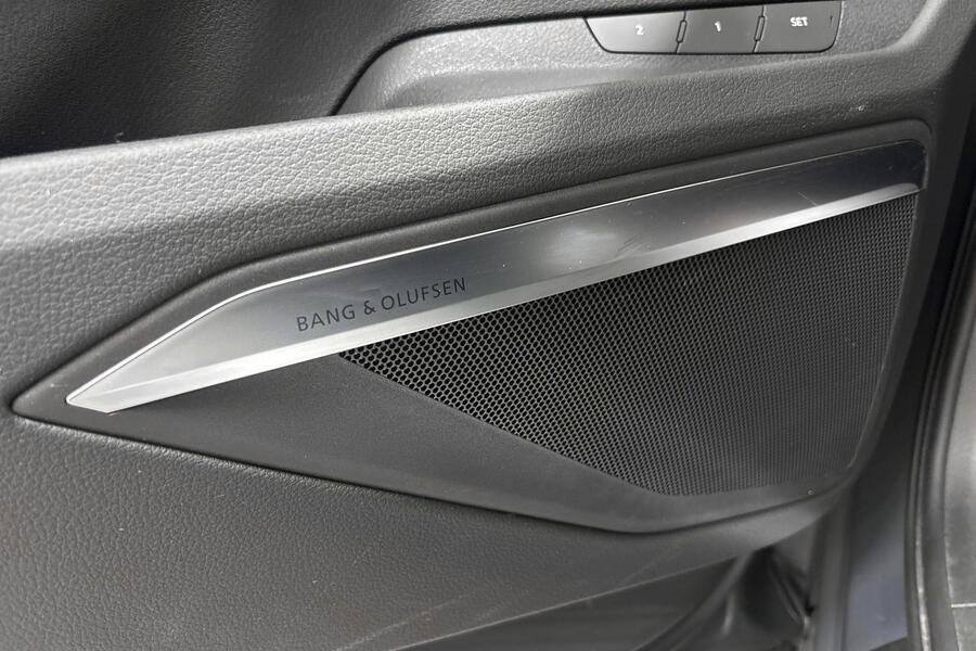 Audi Q8 e-tron vaihtoauto