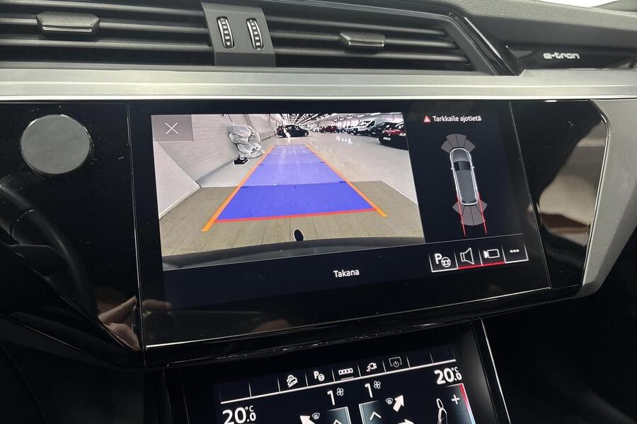 Audi Q8 e-tron vaihtoauto