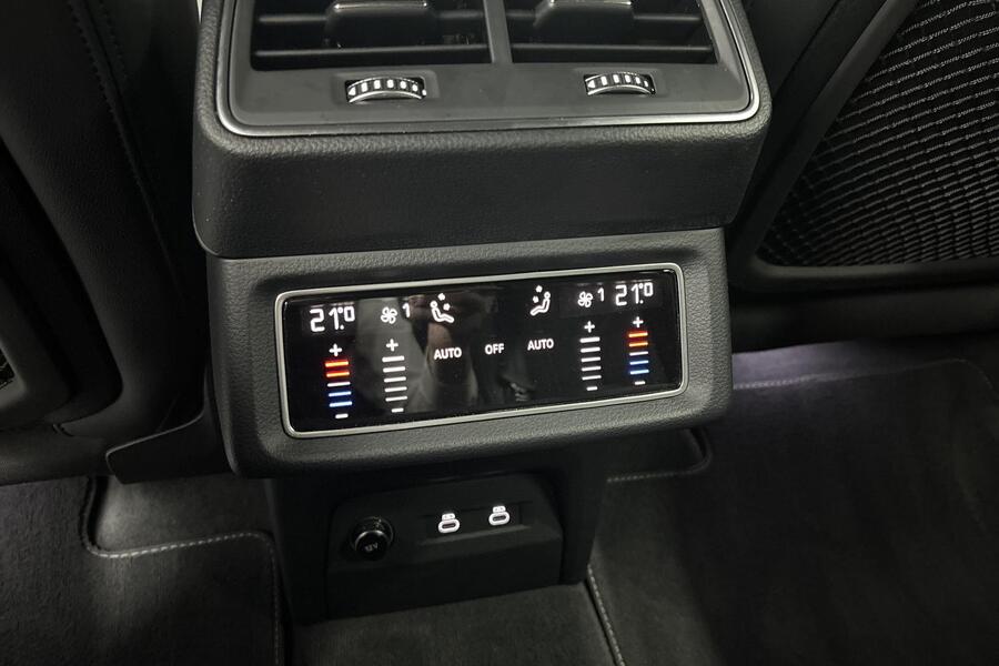 Audi Q8 e-tron vaihtoauto