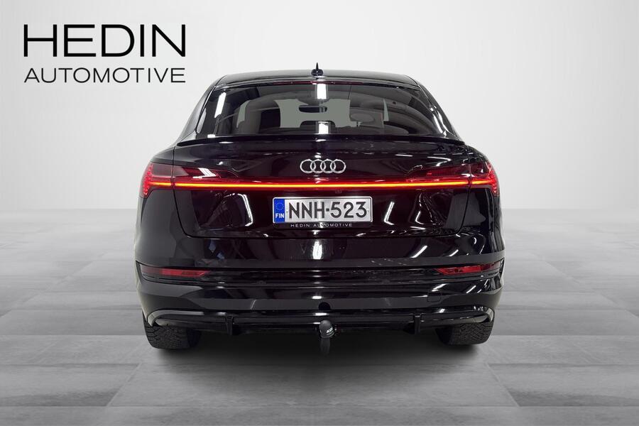 Audi e-tron vaihtoauto