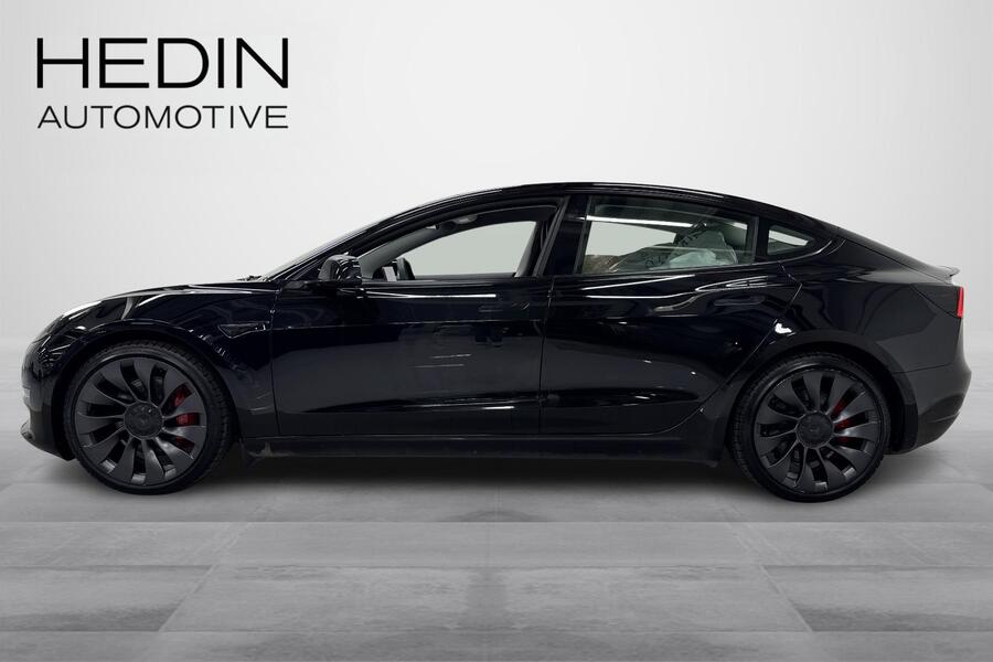 Tesla Model 3 vaihtoauto