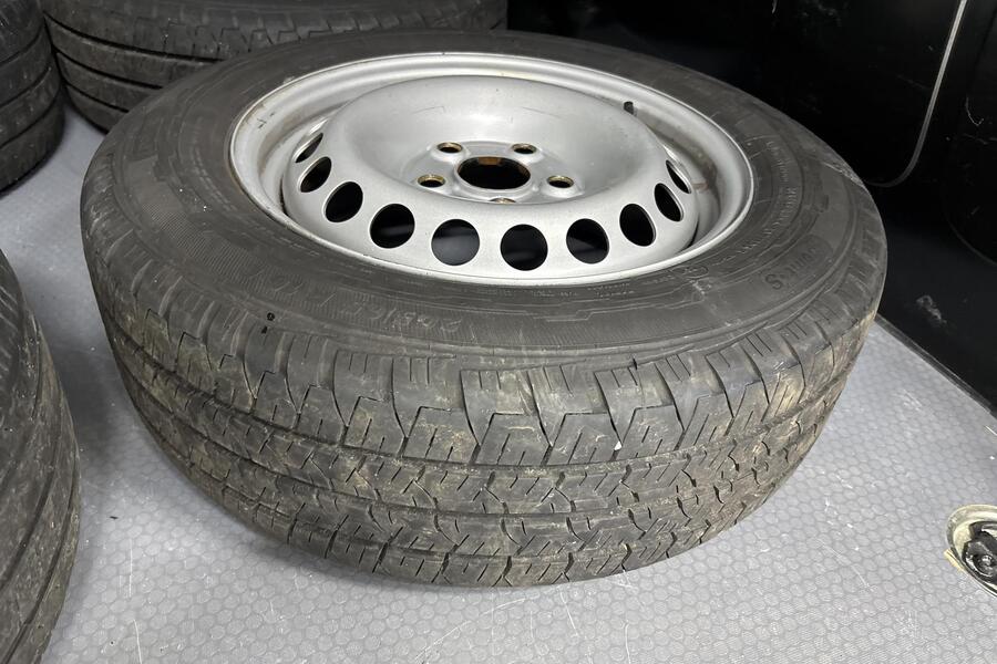 Volkswagen Transporter vaihtoauto