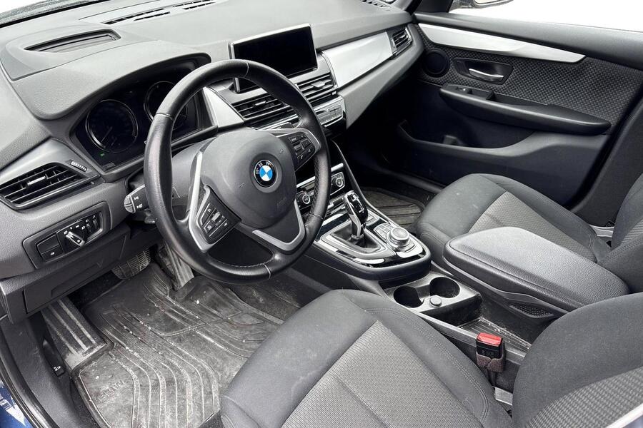 BMW 218 vaihtoauto