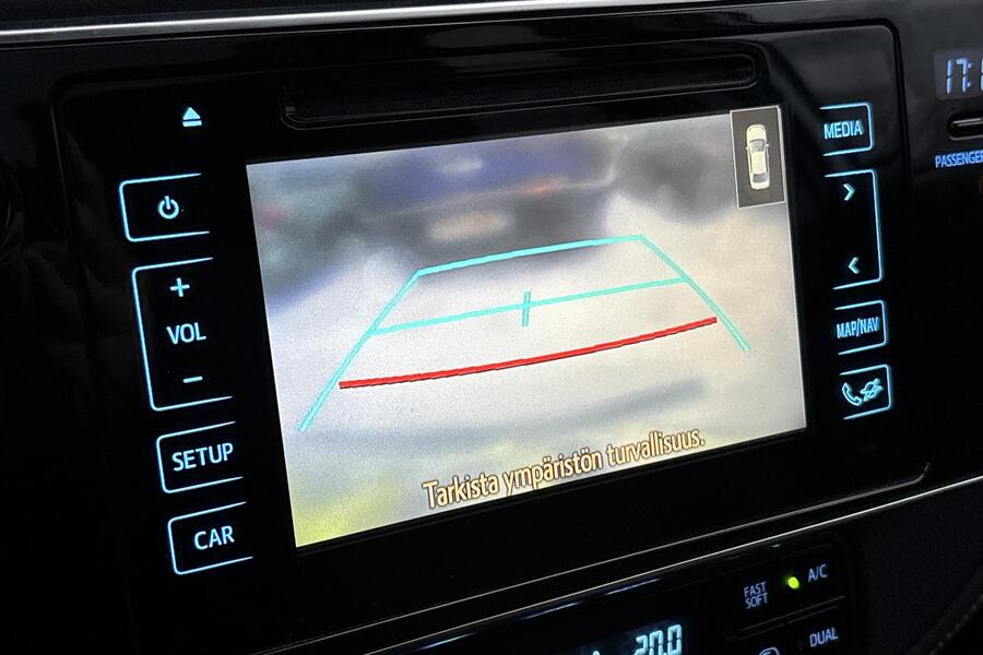 Toyota Auris vaihtoauto