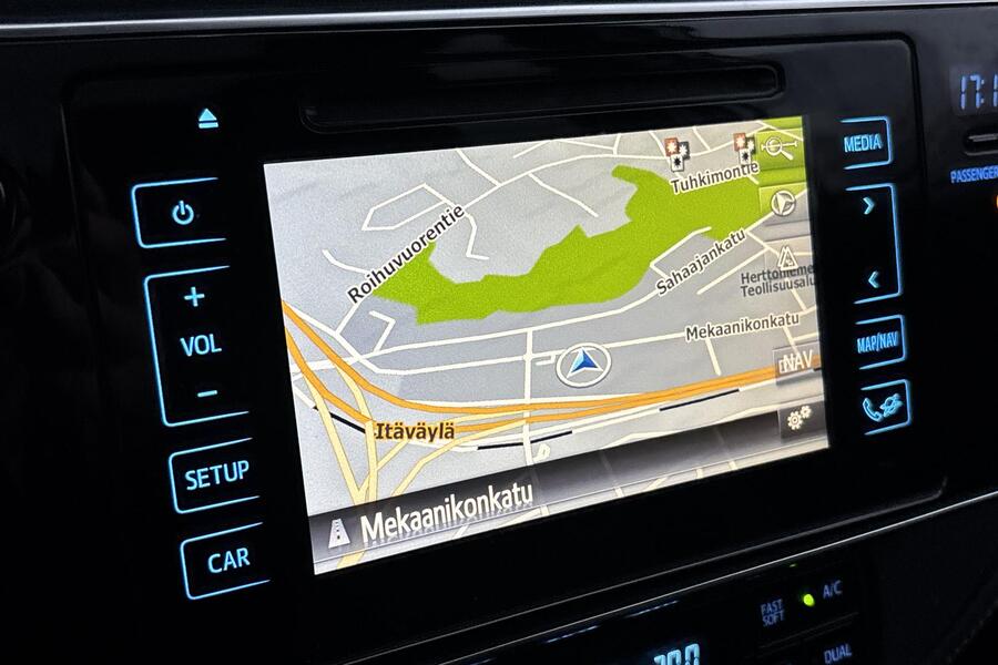 Toyota Auris vaihtoauto