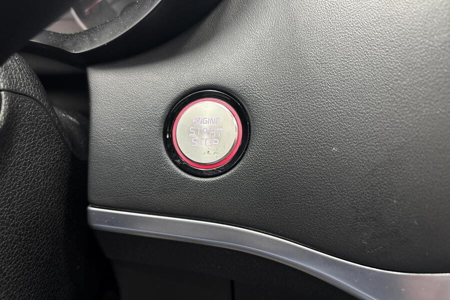 Kia Stinger vaihtoauto