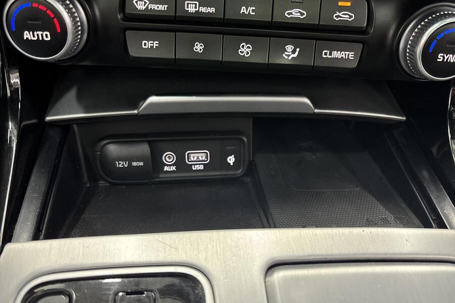 Kia Stinger vaihtoauto