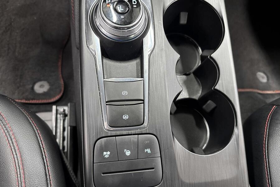 Ford Kuga vaihtoauto