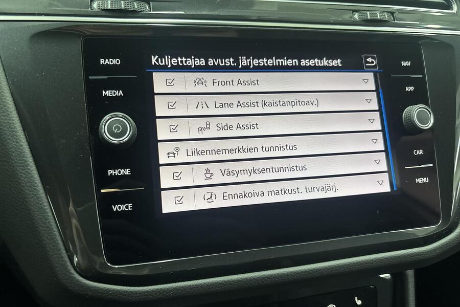 Volkswagen Tiguan vaihtoauto