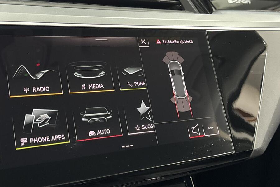 Audi e-tron vaihtoauto