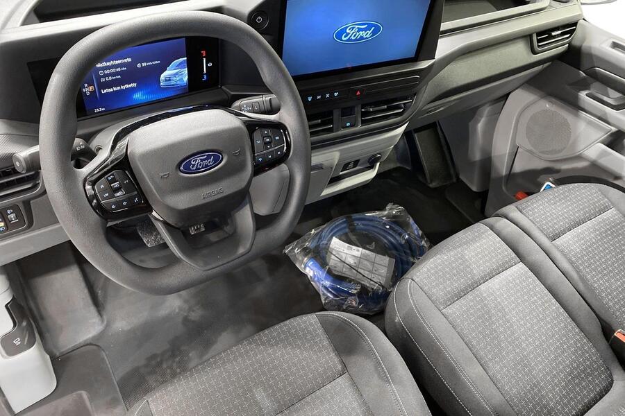 Ford Transit Custom vaihtoauto