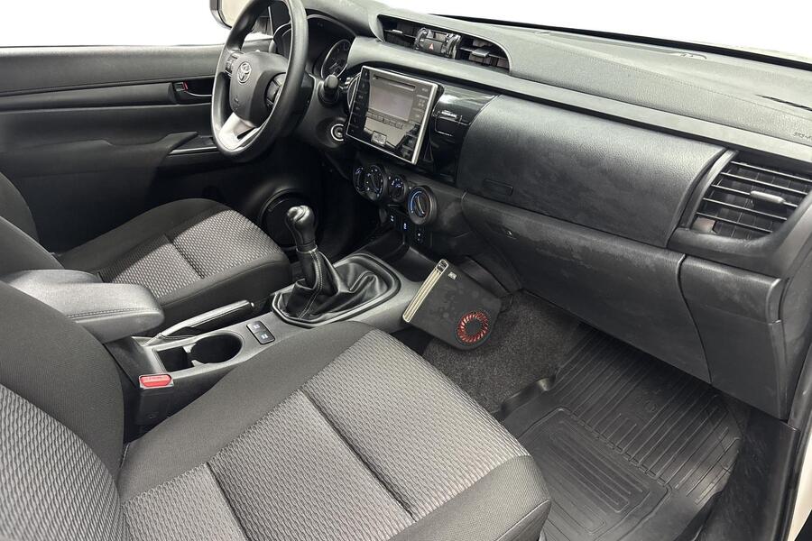 Toyota Hilux vaihtoauto