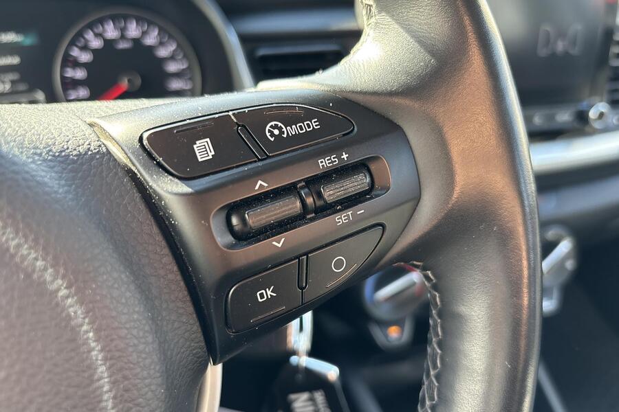 Kia Stonic vaihtoauto