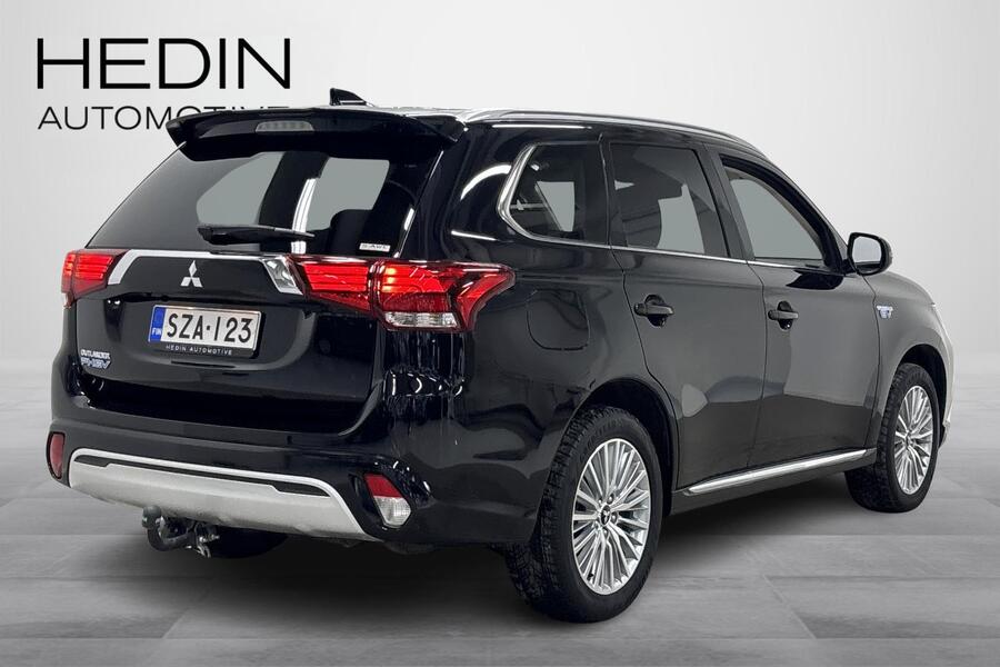 Mitsubishi Outlander PHEV vaihtoauto