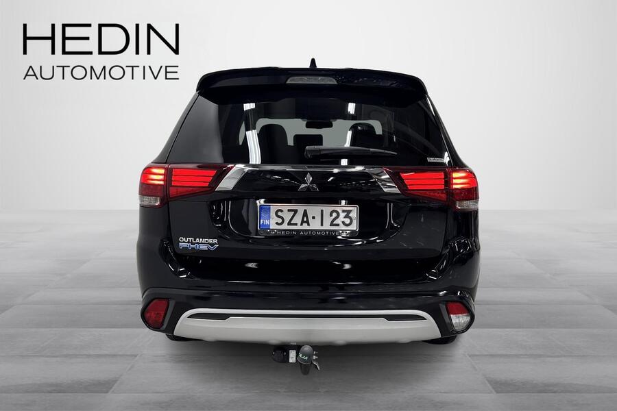 Mitsubishi Outlander PHEV vaihtoauto