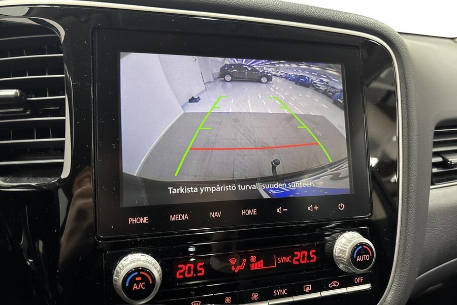 Mitsubishi Outlander PHEV vaihtoauto
