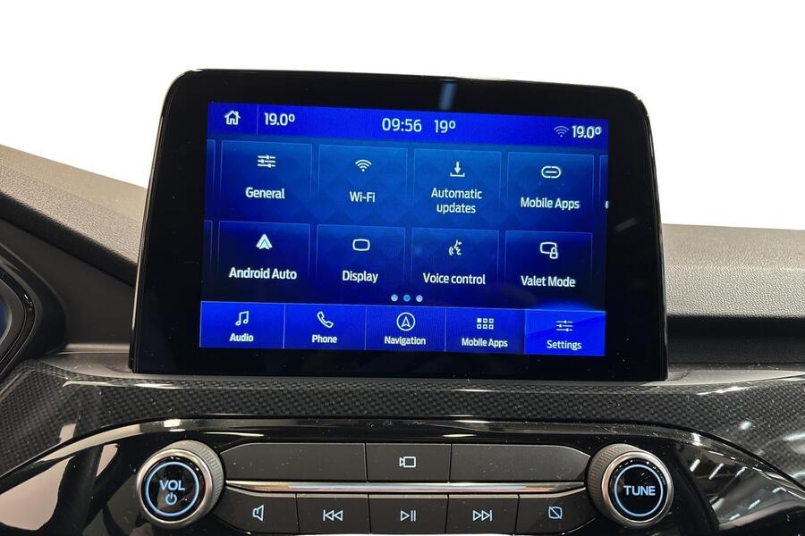 Ford Kuga vaihtoauto