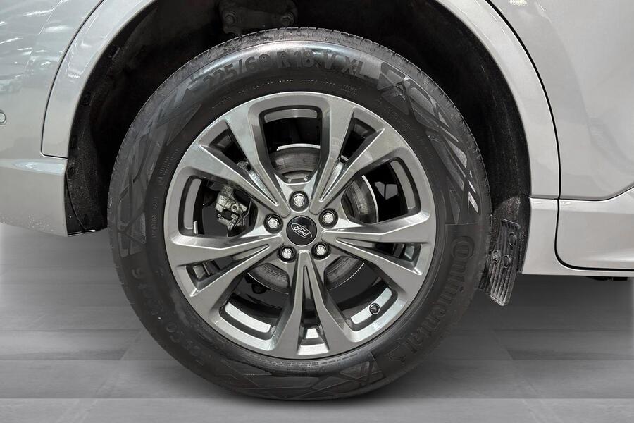 Ford Kuga vaihtoauto